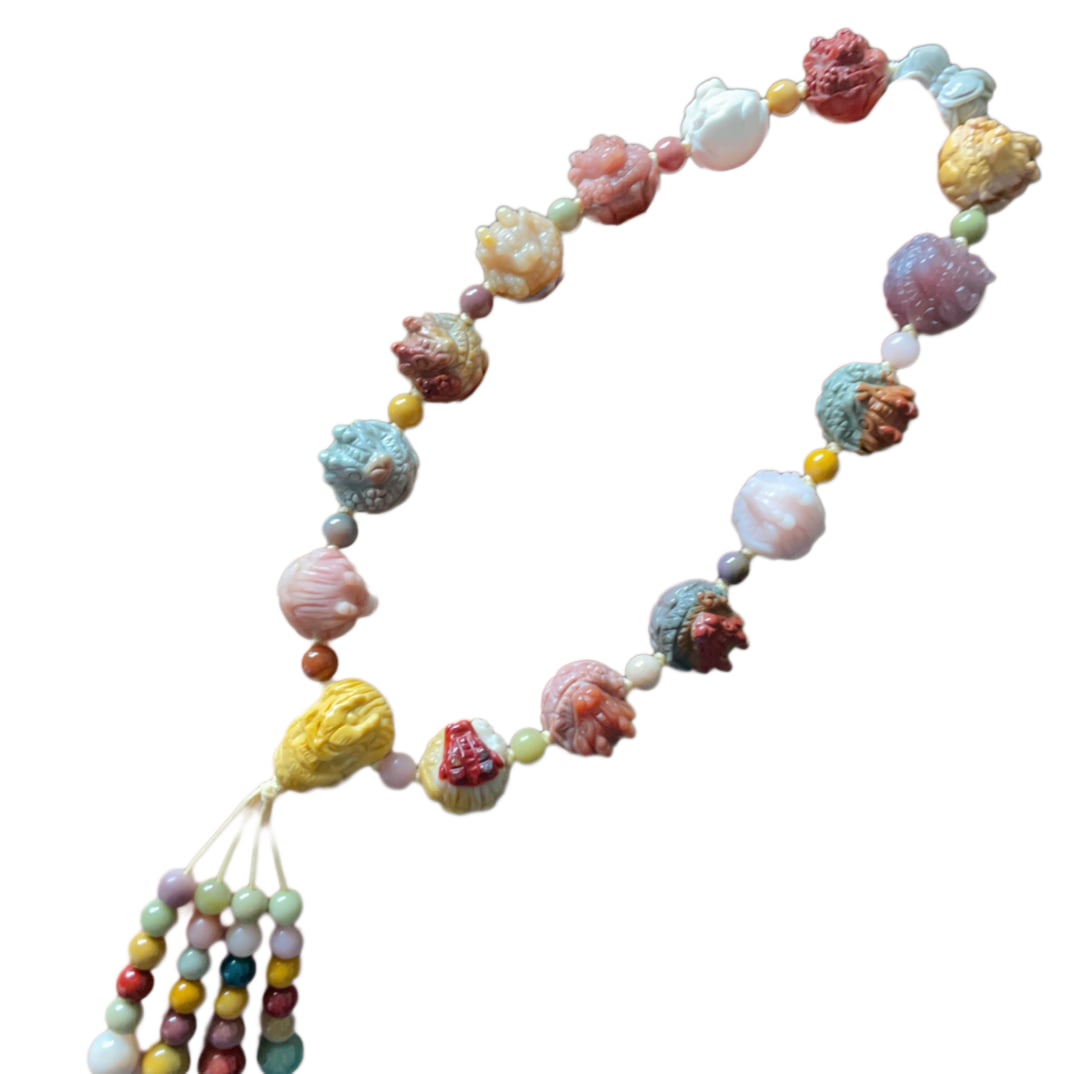 Hand Woven Alxa Agate Carved Fortune Dragon Beads Bracelet (1 of 7)