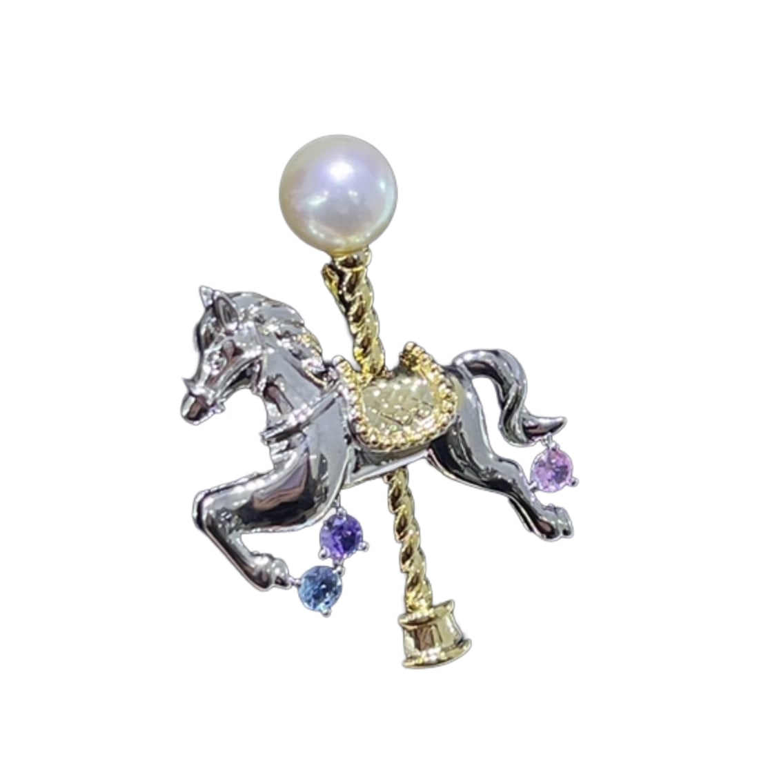 Beautiful Horse Brooch: Beautiful Horse Brooch