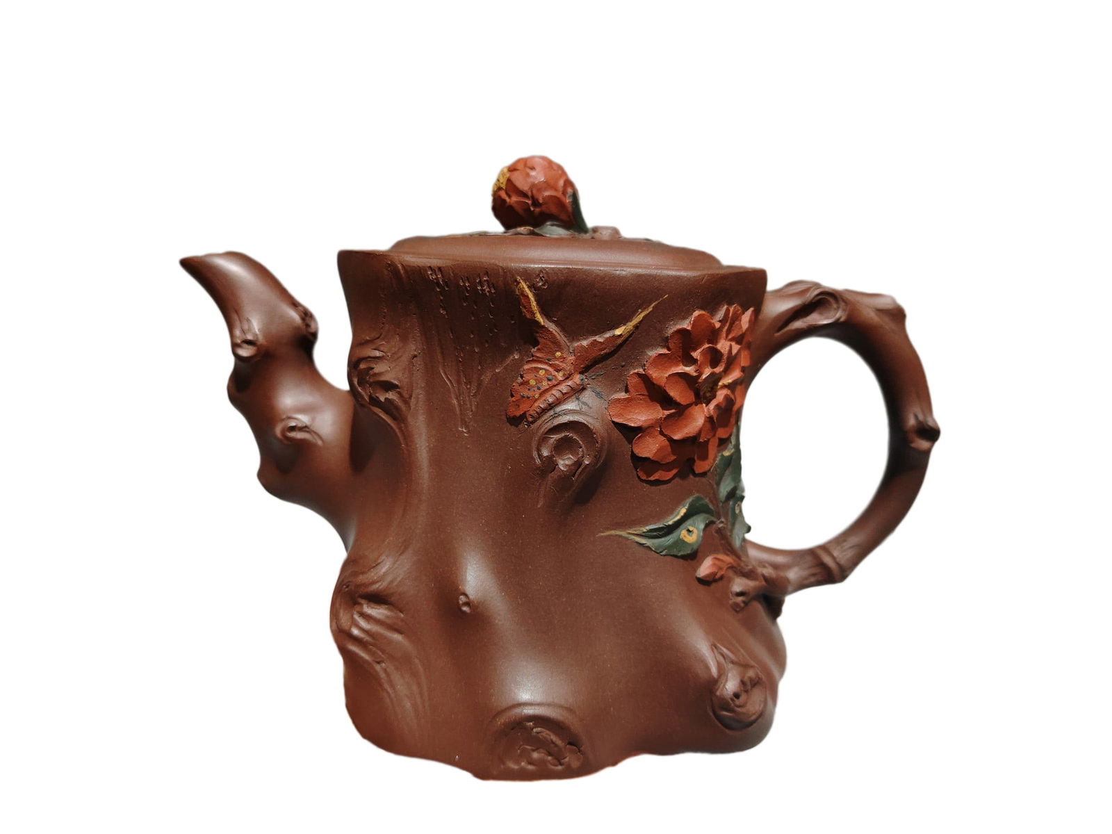 Antique Chinese Yixing Zisha Clay Flower & Butterfly Teapot w Artist Signed: Antique Chinese Yixing Zisha Clay Flower & Butterfly Teapot w Artist SignedDimension: 180 x 120 (mm)7.09 x 4.72 (inches)Capacity: 450 ml