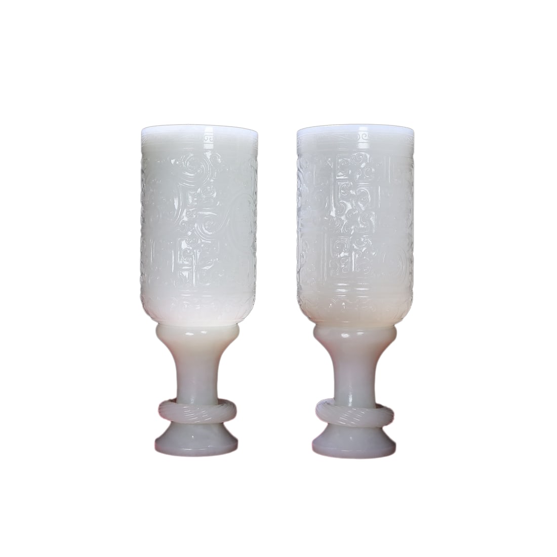 A Pair Superb Chinese White Hetian Jade Carved Cups: A Pair Superb Chinese White Hetian Jade Carved CupsDimension: 155 x 56 (mm) 6.10 x 2.20 (inches) Weight: 1.66 lbs/ 754 g