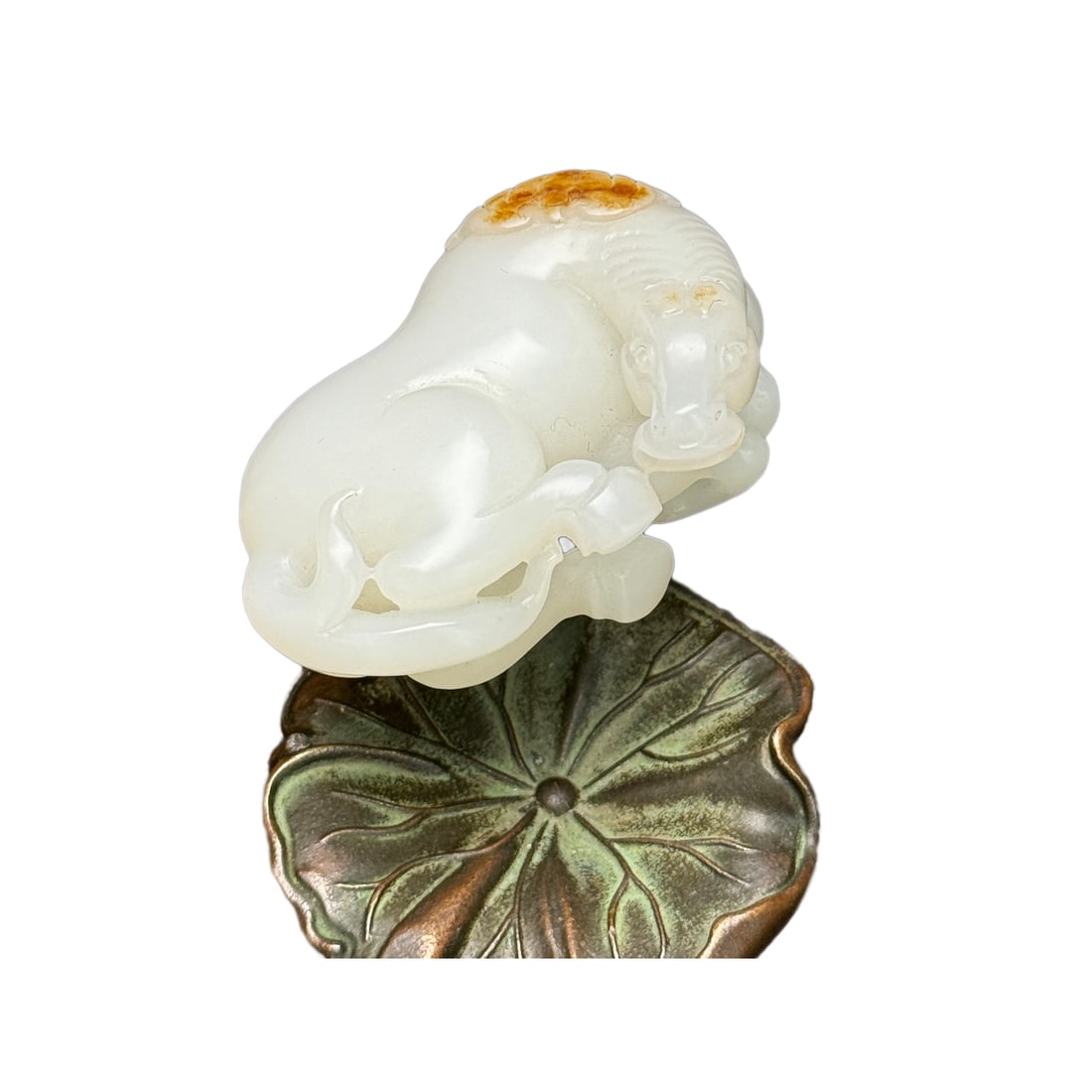 Superb Chinese Hetian Jade Carved Fortune Horse Pendant: Superb Chinese Hetian Jade Carved Fortune Horse PendantDimension: 55 x 37 x 25 (mm)2.16 x 1.46 x 0.98 (inches) Weight: 0.13 lbs/ 60 g