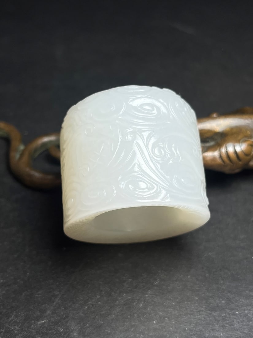 Chinese Hetian Jade Thumb Ring - 5