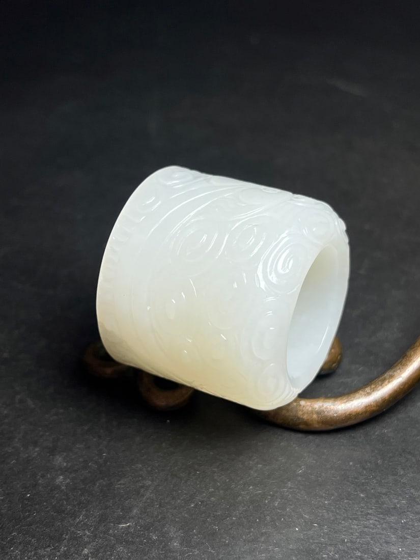 Chinese Hetian Jade Thumb Ring - 6