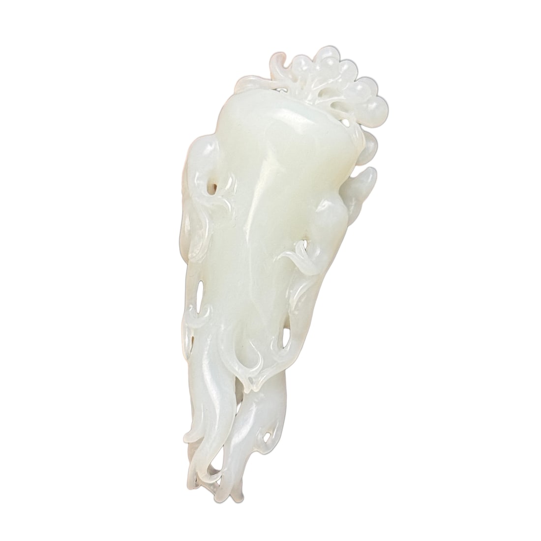 Superb Chinese Hetian Jade Carved Ginseng Ruyi Statue: Superb Chinese Hetian Jade Carved Ginseng Ruyi StatueDimension: 90 x 37 x 22 (mm)3.54 x 1.46 x 0.87 (inches) Weight: 0.14 lbs/ 64 g