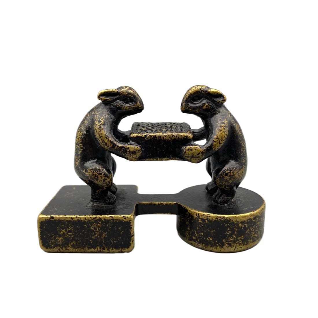 Vintage Chinese Copper Double Mouse Seal: Vintage Chinese Copper Double Mouse SealDimension: 85 x 60 x 35 (mm)3.35 x 2.36 x 1.38 (inches) Weight: 0.98 lbs/ 443 g