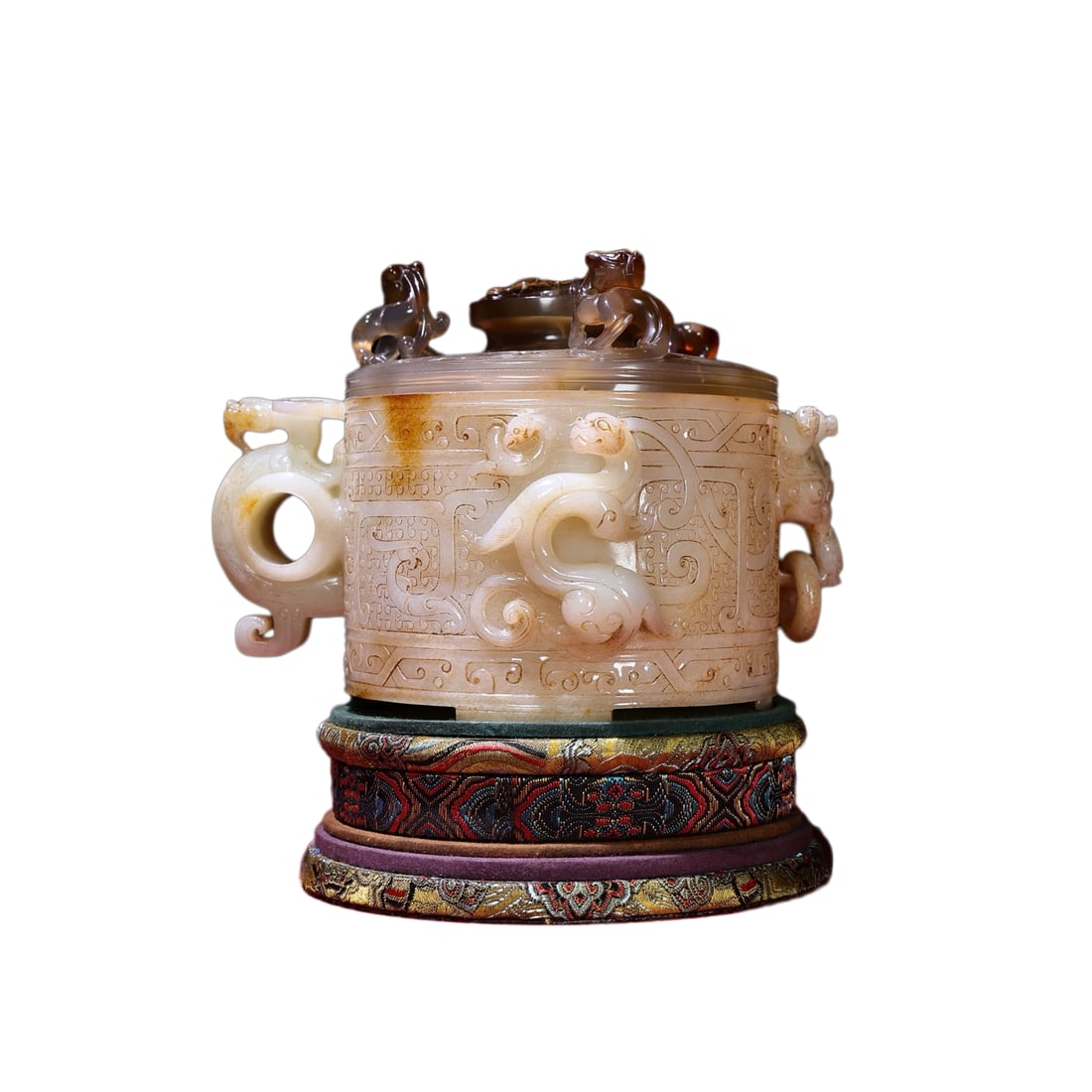 Superb Chinese Hetian Jade High Relief Chi Dragon Pot w Agate Lid: Superb Chinese Hetian Jade High Relief Chi Dragon Pot w Agate LidDimension: 185 x 146 x 128 (mm)7.28 x 5.75 x 5.04 (inches) Weight: 2.51 lbs/ 1137 g