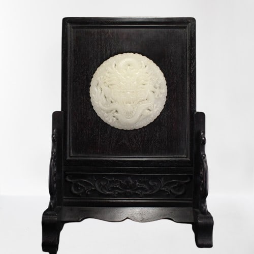 Vintage Chinese Zitan Wood Inlay White Jade Fortune Dragon Screen: Vintage Chinese Zitan Wood Inlay White Jade Fortune Dragon Screen Dimension: 380 x 275 x 140(mm)14.96 x 10.83 x 5.51(inches) Weight: 4.19 lbs/ 1900 g