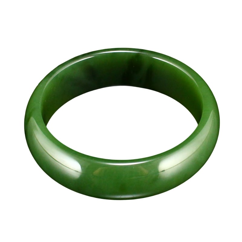Inside Diameter 58 MM Chinese Green Hetian Jade Bracelet w Certificate: Inside Diameter 58 MM Chinese Green Hetian Jade Bracelet w Certificate Dimension: 58 x 16 (mm) 2.28 x 0.63(inches) Weight: 0.14 lbs/64.4 g The wooden stand not included.