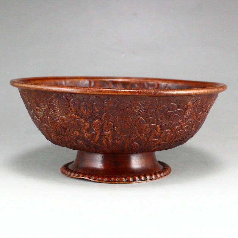 Vintage Chinese Copper Flowers & Birds Design Bowl: Vintage Chinese Copper Flowers & Birds Design Bowl Dimension: 120 x 120 x 47(mm) 4.72 x 4.72 x 1.85(inches) Weight: 0.40 lbs/182 g