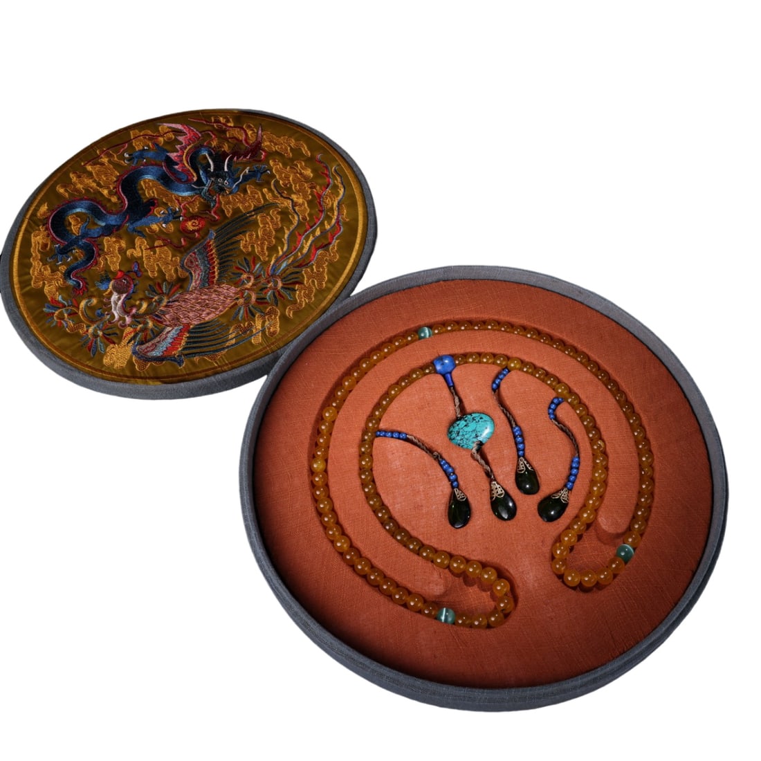 Vintage Chinese Huanglong Jade & Turquoise, Lapis Lazuli Beads Court Officials Necklace w Box: Vintage Chinese Huanglong Jade & Turquoise, Lapis Lazuli Beads Court Officials Necklace w BoxBox Dimension:390 x 390 x 50(mm)15.35 x 15.35 x 1.97(inches) Bead Dimension:14(mm)0.55(inches) Weight:0.82