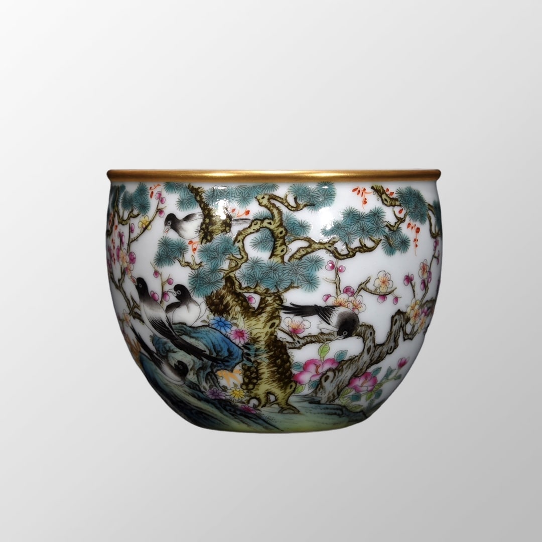 Chinese Qing Dynasty Gilt Edge Famille Rose Enamel Flower Bird Design Porcelain Cup: Chinese Qing Dynasty Gilt Edge Famille Rose Enamel Flower Bird Design Porcelain Cup w Yongzheng MarkDimension: 80 x 60 (mm)3.15 x 2.36 (inches)