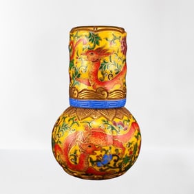 Vintage Chinese Gilt Gold Enamel Peking Glass Snuff Bottle