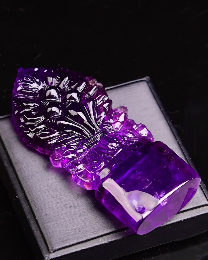 Amethyst Hand-Carved Dharma-vessel Statue 229.6g - 8