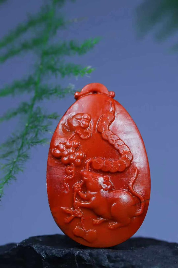 Chinese Nanhong Agate Hand-Carved Animal Pendant w Fortune Mouse 14.5g - 2