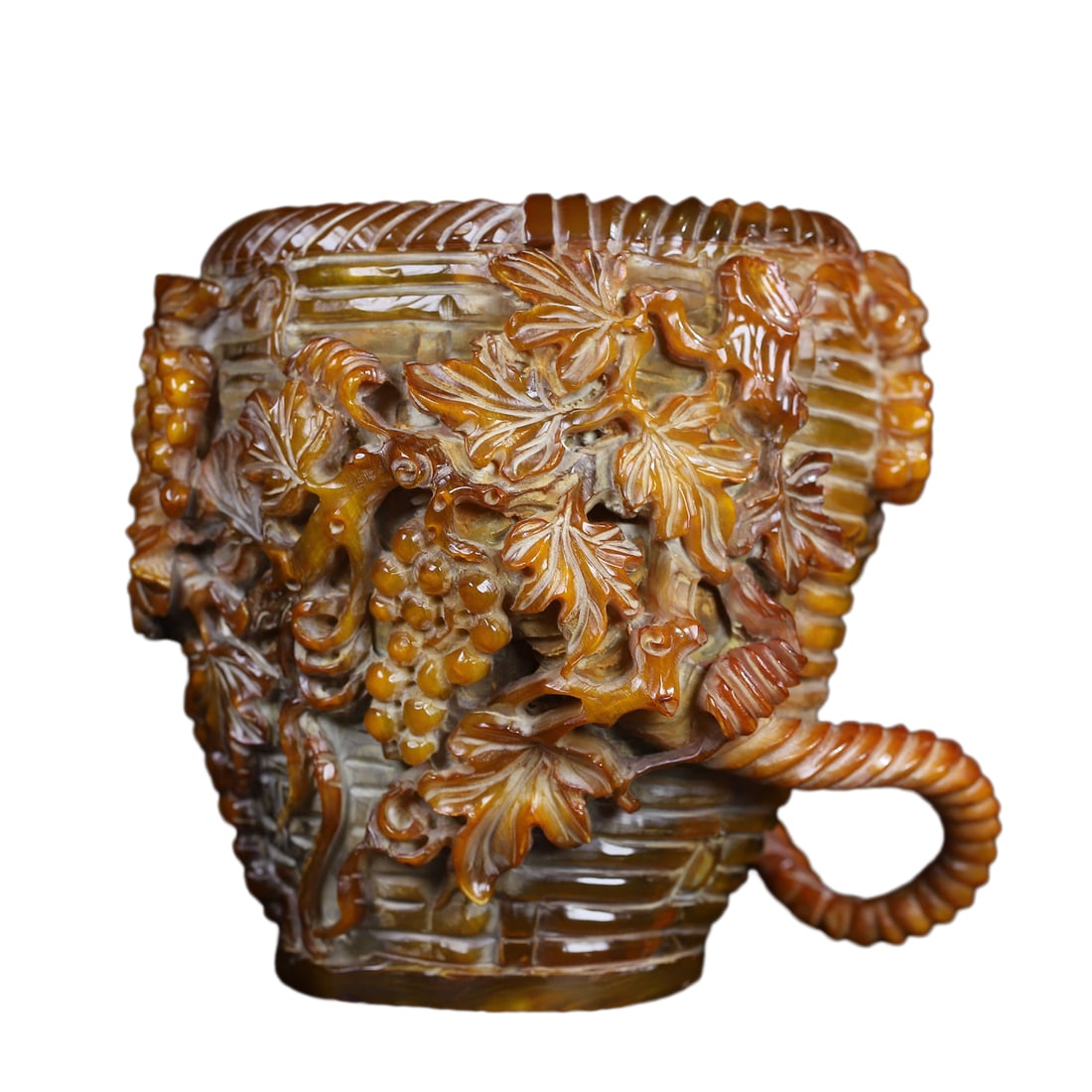 Ox Horn Hand-Carved Plant Brush Pot w Grapes,Old 734g: Ox Horn Hand-Carved Plant Brush Pot w Grapes,Old 734gDimension: 170 x 145 x 140 (mm) 6.69 x 5.71 x 5.51 (inches) Weight: 1.62 lbs/ 734 g