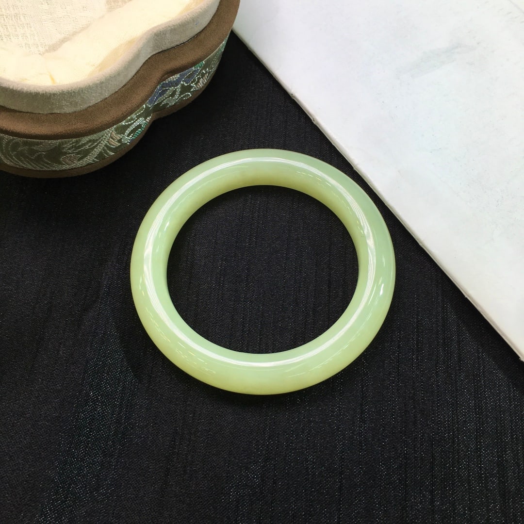 Inside Diameter 55mm Chinese Hetian Jade Bracelet - 3