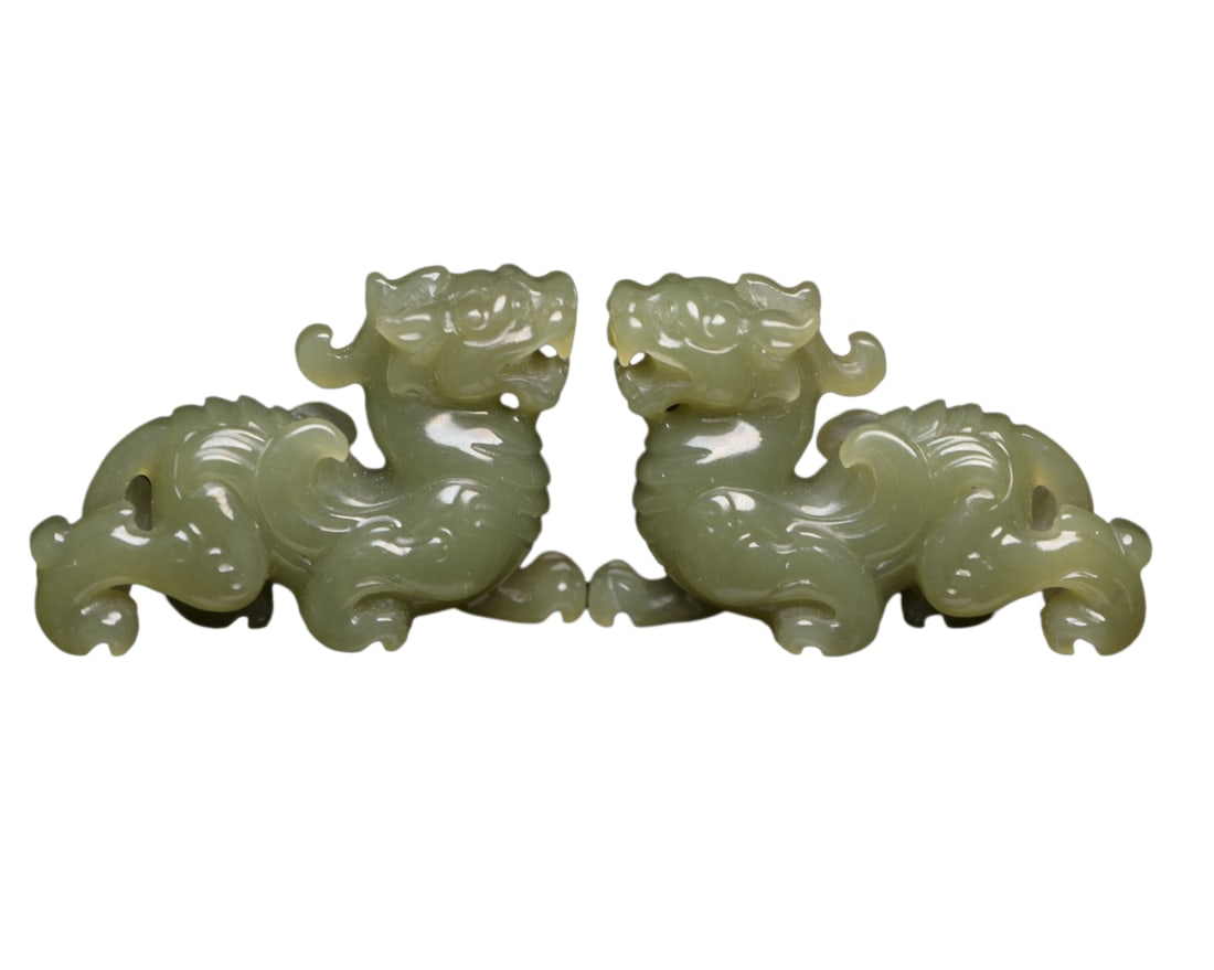 A Pair Chinese Hetian Jade Hand-Carved Divine Beast Pendant w Dragon ,Old 43g (1 of 10)