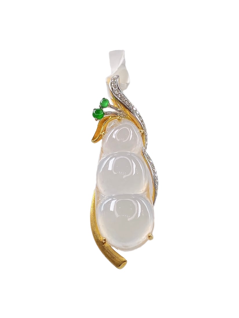 18K Gold Inlay Jadeite Pea Pod Pendant (1 of 6)