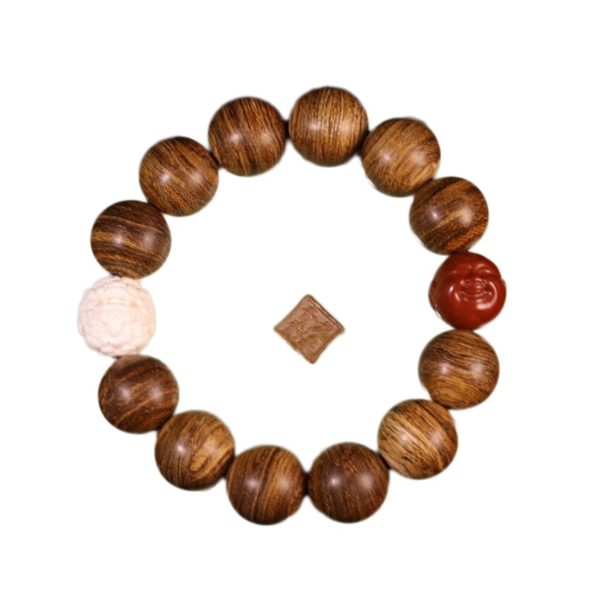 Chenxiang Wood Beads Bracelet,Old 29.3g (1 of 8)