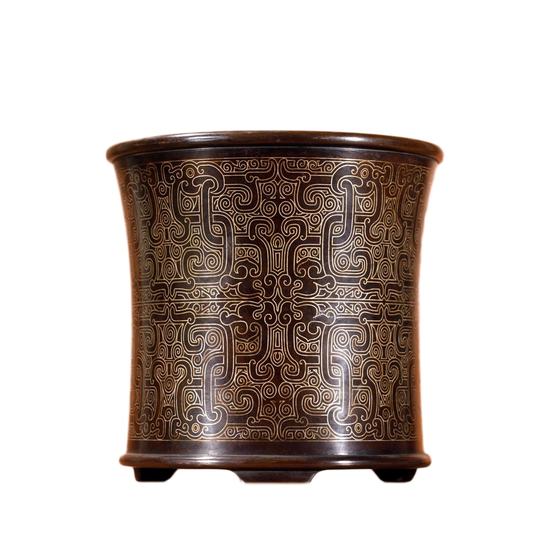Chinese Copper Inlay Silver Wires Brush Pot,Old 1835g: Chinese Copper Inlay Silver Wires Brush Pot,Old 1835gDimension: 115 x 115 (mm) 4.53 x 4.53 (inches) Weight: 4.04 lbs/ 1835 g