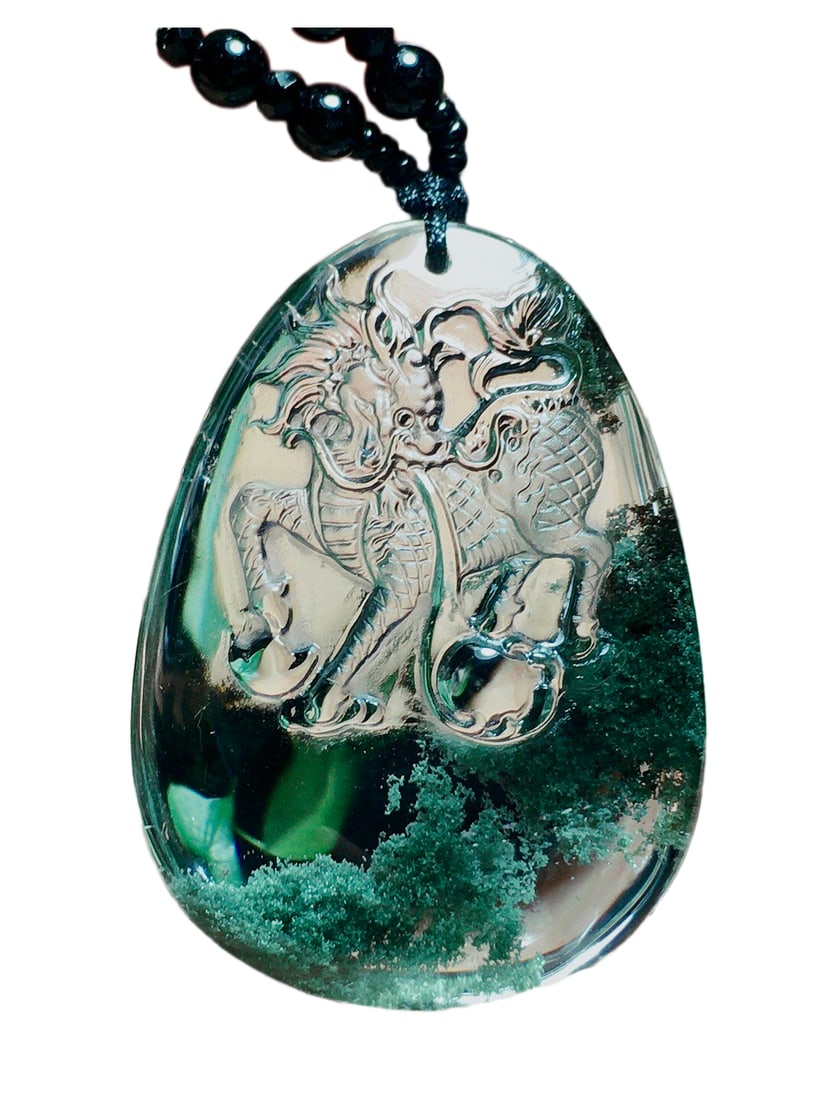Natural Green Crystal Hand-Carved Beast Pendant w Fortune Kylin 23g: Natural Green Crystal Hand-Carved Beast Pendant w Fortune Kylin 23gDimension: 42 x 31 x 12 (mm) 1.65 x 1.22 x 0.47 (inches) Weight: 0.05 lbs/ 23 g