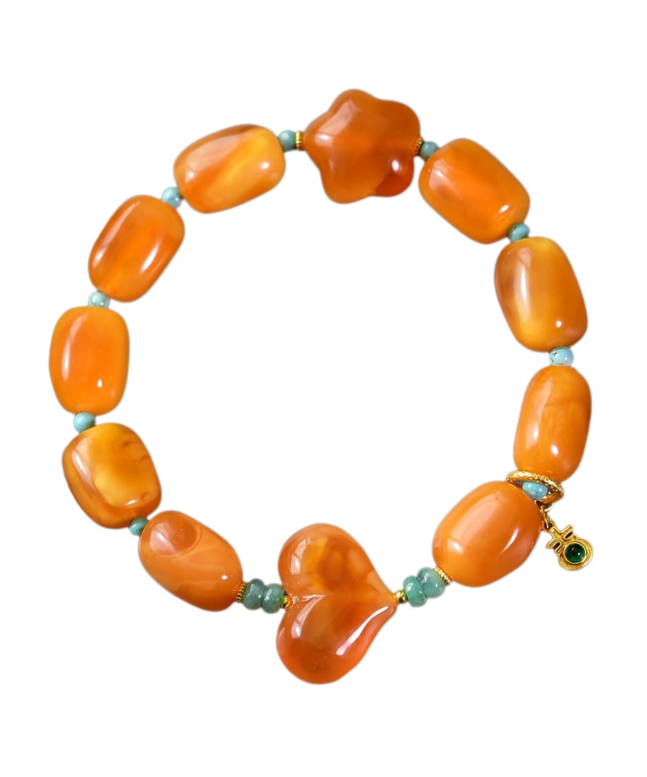 Natural Beeswax Beads Bracelet: Natural Beeswax Beads BraceletDimension: 12-13 (mm) 0.47-0.51 (inches)