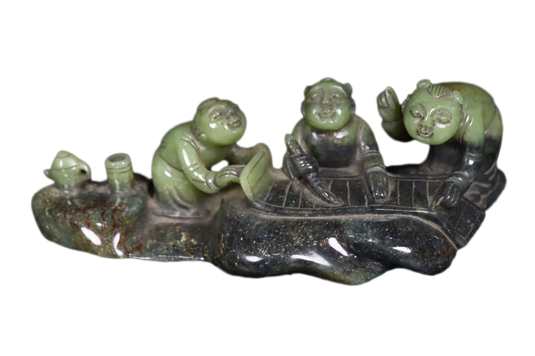 Vintage Natural Hetian Jade Hand-Carved Kid Statue: Vintage Natural Hetian Jade Hand-Carved Kid Statue Dimension: 210 x 80 x 60 (mm) 8.27 x 3.15 x 2.36 (inches) Weight: 1.74 lbs/ 790 g