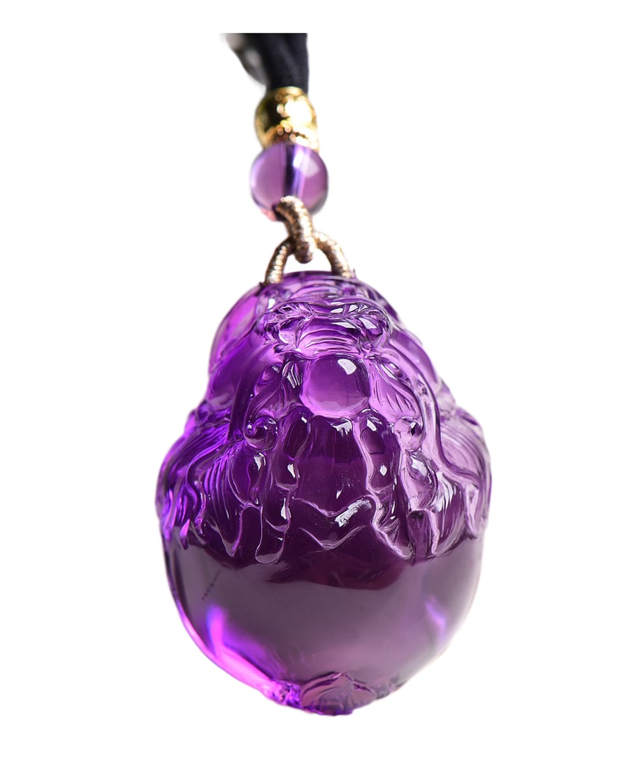 Natural Amethyst Hand-Carved Dragon Turtle Pendant: Natural Amethyst Hand-Carved Dragon Turtle Pendant(Natural and noble violet-purple hue? with exceptional crystal clarity. The dragon-tortoise (Longgui) motif symbolizes honor and high status, represen