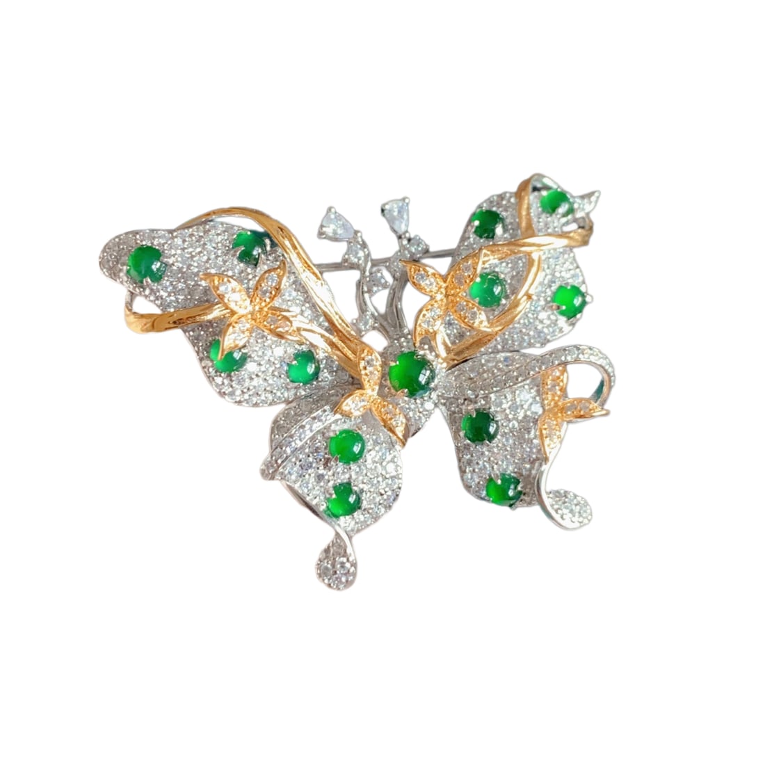 925 Silver Inlay Green Jadeite Butterfly Brooch: 925 Silver Inlay Green Jadeite Butterfly BroochDimension: 45 x 34 x 10 (mm) 1.77 x 1.34 x 0.39 (inches)