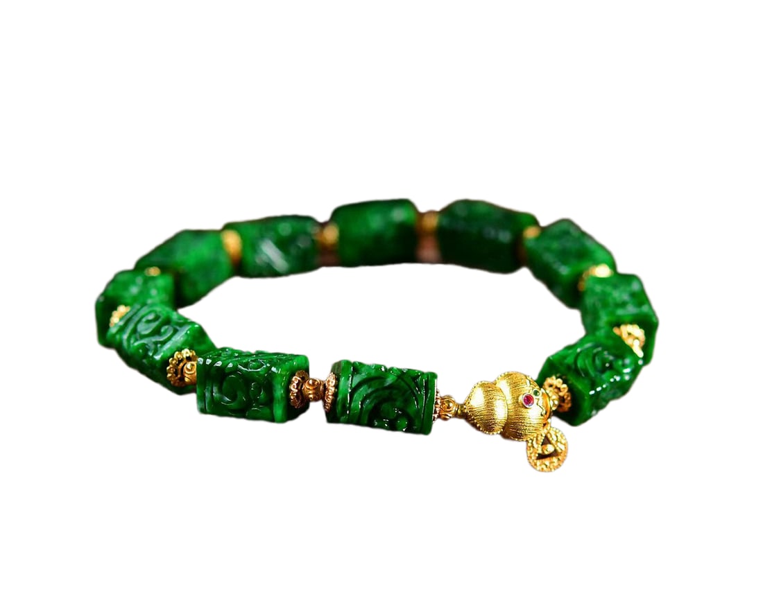 Green Jadeite Beads Bracelet: Green Jadeite Beads Bracelet Dimension: 11.5 x 8 (mm) 0.45 x 0.31(inches)