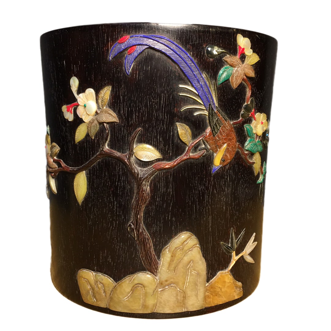 Vintage Zitan Wood Brush Pot Inlay Shoushan Stone & Shell w Flowers Bird: Vintage Zitan Wood Brush Pot Inlay Shoushan Stone & Shell w Flowers BirdDimension: 170 x 160 (mm) 6.69 x 6.30 (inches) Weight: 3.06 lbs/ 1390 g