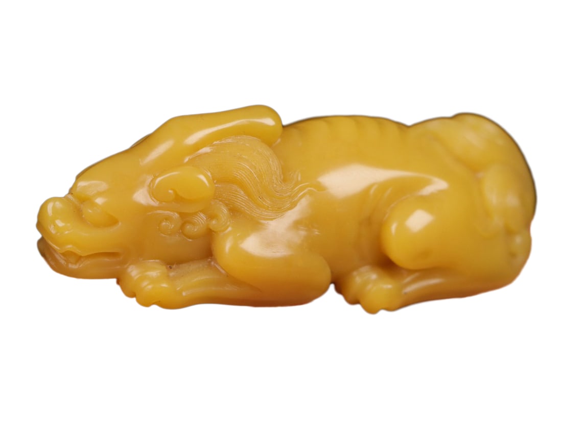 Tianhuang Shoushan Stone Hand-Carved Pendant w Fortune Pixiu: Tianhuang Shoushan Stone Hand-Carved Pendant w Fortune PixiuDimension: 76 x 29 x 24 (mm) 2.99 x 1.14 x 0.94 (inches) Weight: 0.16 lbs/ 71 gThe box is included after you have won the auction.