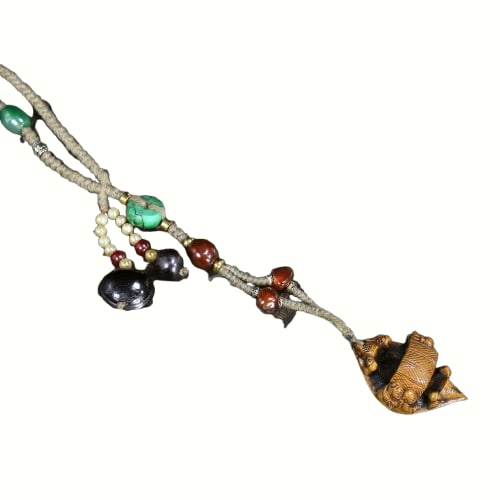 Olive Nut Hand-Carved Pendant w Boat & Figure: Olive Nut Hand-Carved Pendant w Boat & FigureDimension: 75 x 40 (mm) 2.95 x 1.57 (inches)