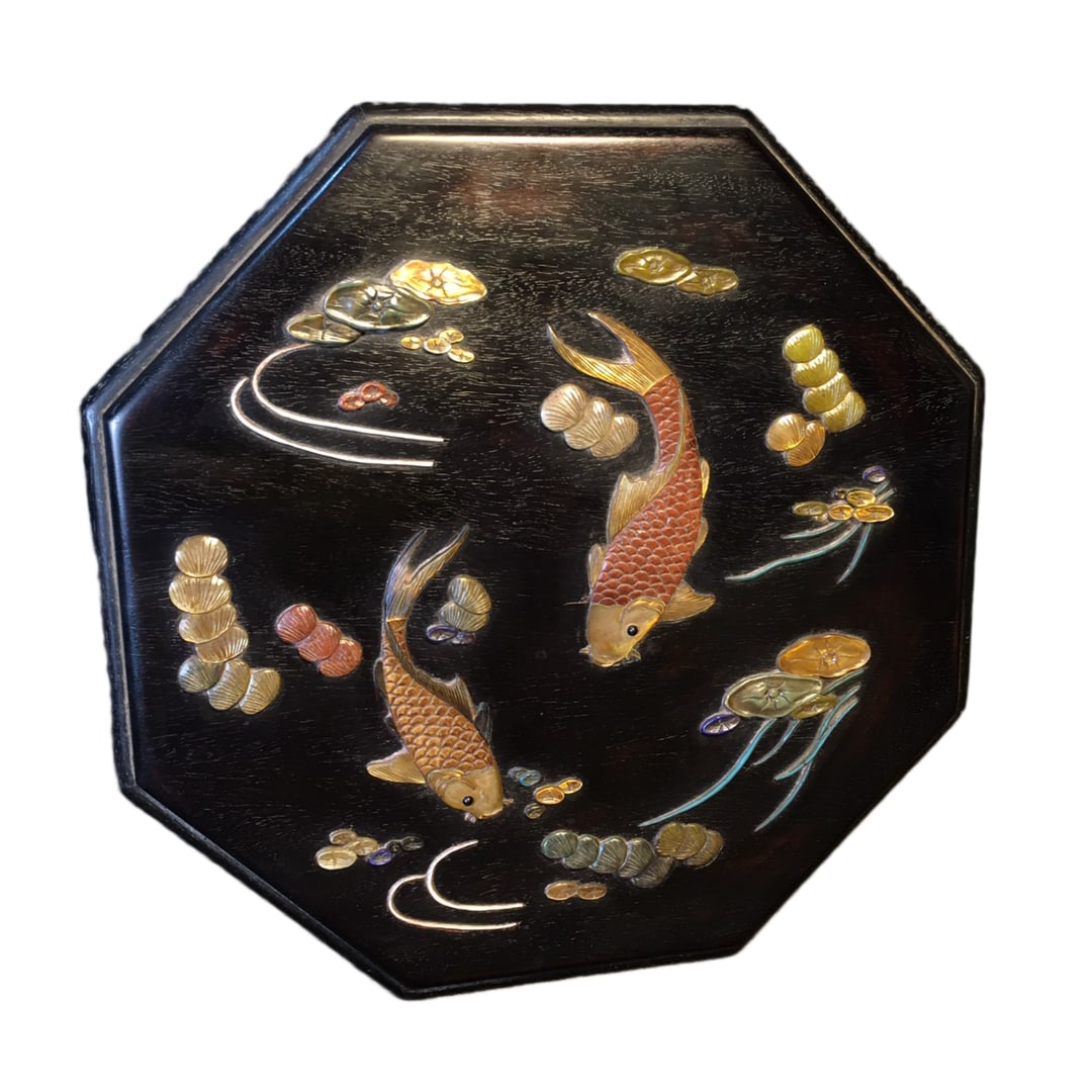 Natural Zitan Wood Inlay Shoushan Stone & Shell Carp & Lotus Leaf Jewellery Box: Natural Zitan Wood Inlay Shoushan Stone & Shell Carp & Lotus Leaf Jewellery BoxDimension: 260 x 120 (mm) 10.24 x 4.72 (inches) Weight: 2.79 lbs/ 1265 g