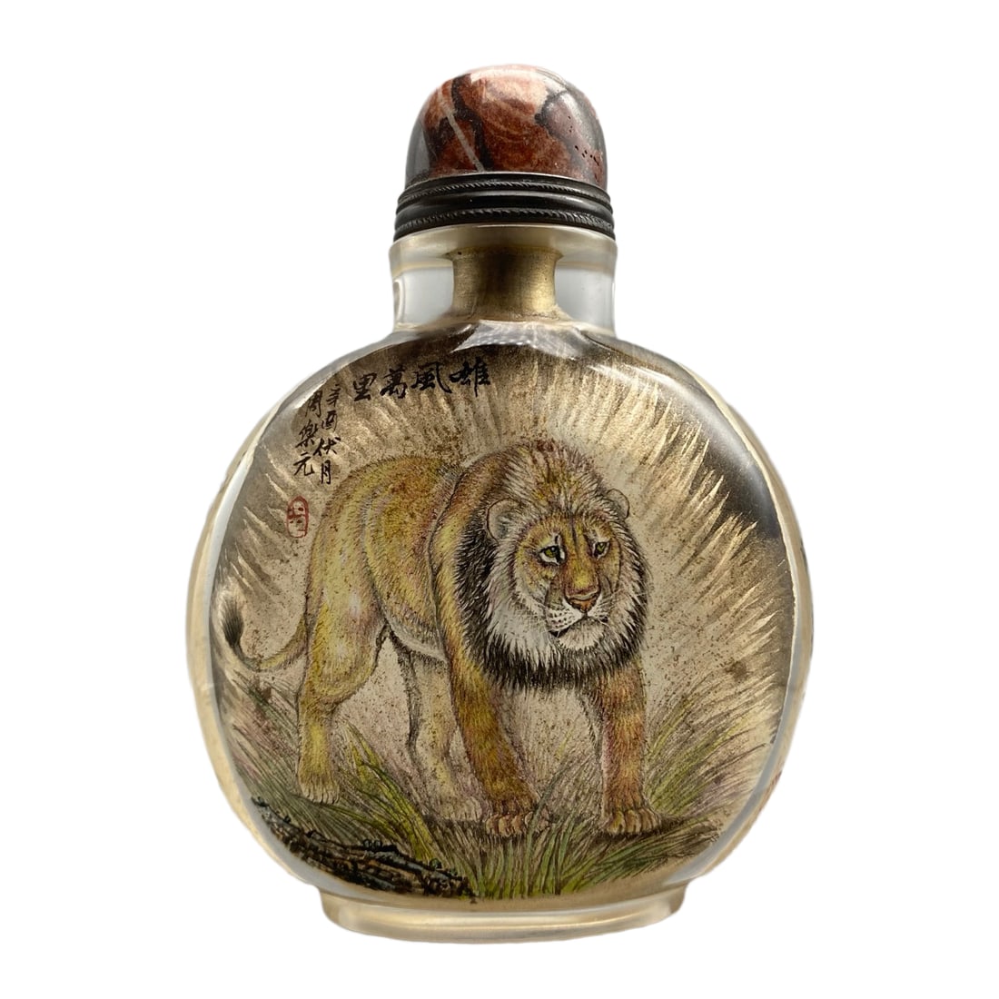 Peking Glass Inside Painting Lion Design Snuff Bottle w Stopper: Peking Glass Inside Painting Lion Design Snuff Bottle w StopperDimension: 100 x 75 x 35 (mm) 3.94 x 2.95 x 1.38 (inches) Weight: 0.40 lbs/ 180 g