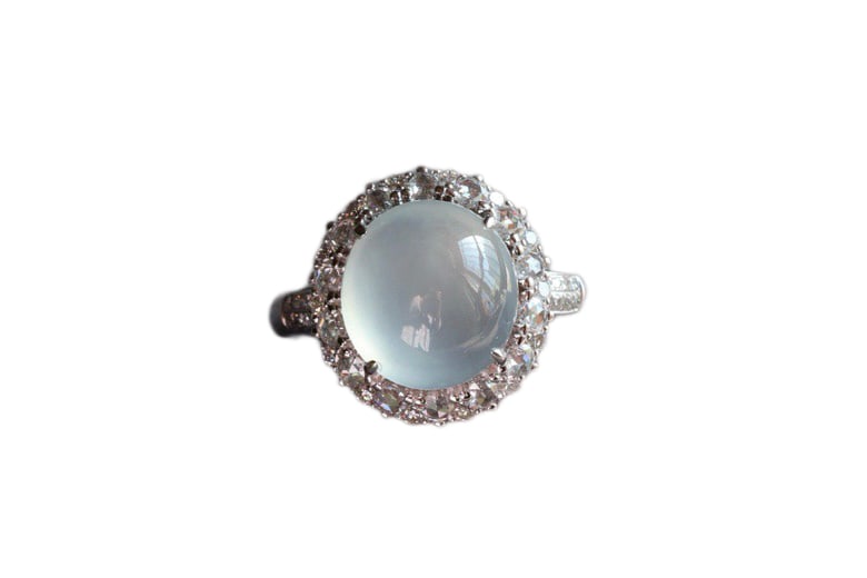 18K Gold Inlay Jadeite,Diamond Ring: 18K Gold Inlay Jadeite,Diamond Ring.A white-ice jadeite ring, of high clarity and full water-like luster. Its fine texture and mature jadeite quality lend a gelatinous glow, meticulously set in thick