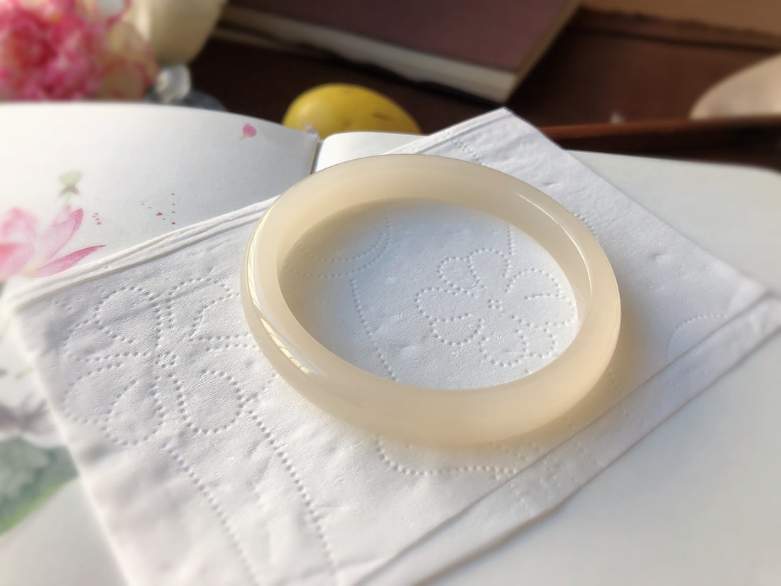 Inside Diameter 60.8mm Hetian Jade Bracelet - 3