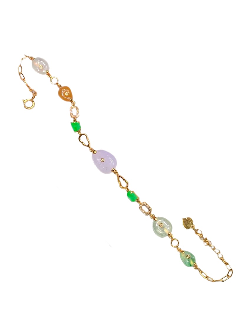 Jadeite Beads Bracelet w 18K Gold Buckle: Jadeite Beads Bracelet w 18K Gold BuckleDimension: 17-2 (mm) 0.67-0.08 (inches)