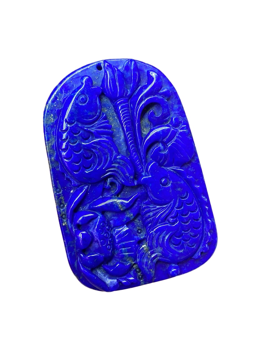 Lapis Lazuli Hand-Carved Pendant w Carp: Lapis Lazuli Hand-Carved Pendant w Carp Dimension: 49.5 x 33.2 x 8.6 (mm) 1.95 x 1.31 x 0.34 (inches) Weight: 0.07 lbs/ 33.3 g