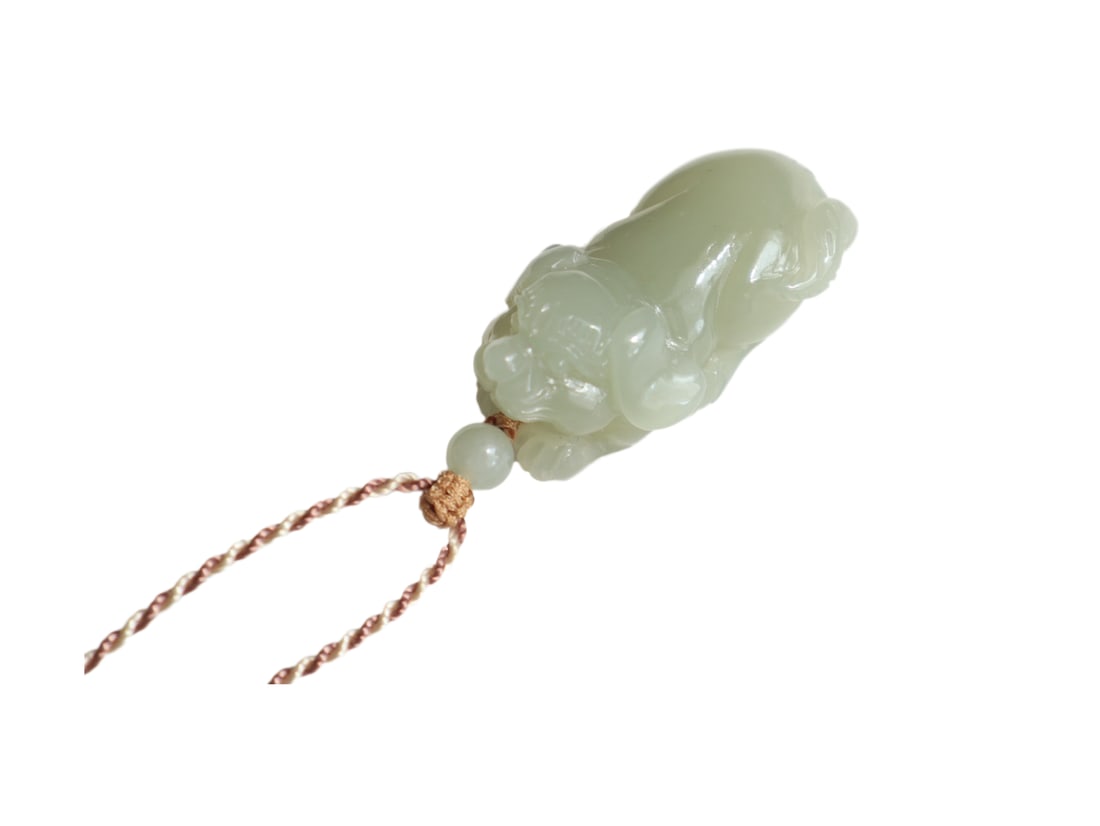 Natural Hetian Jade Hand-Carved Pendant w Fortune Dog (1 of 9)