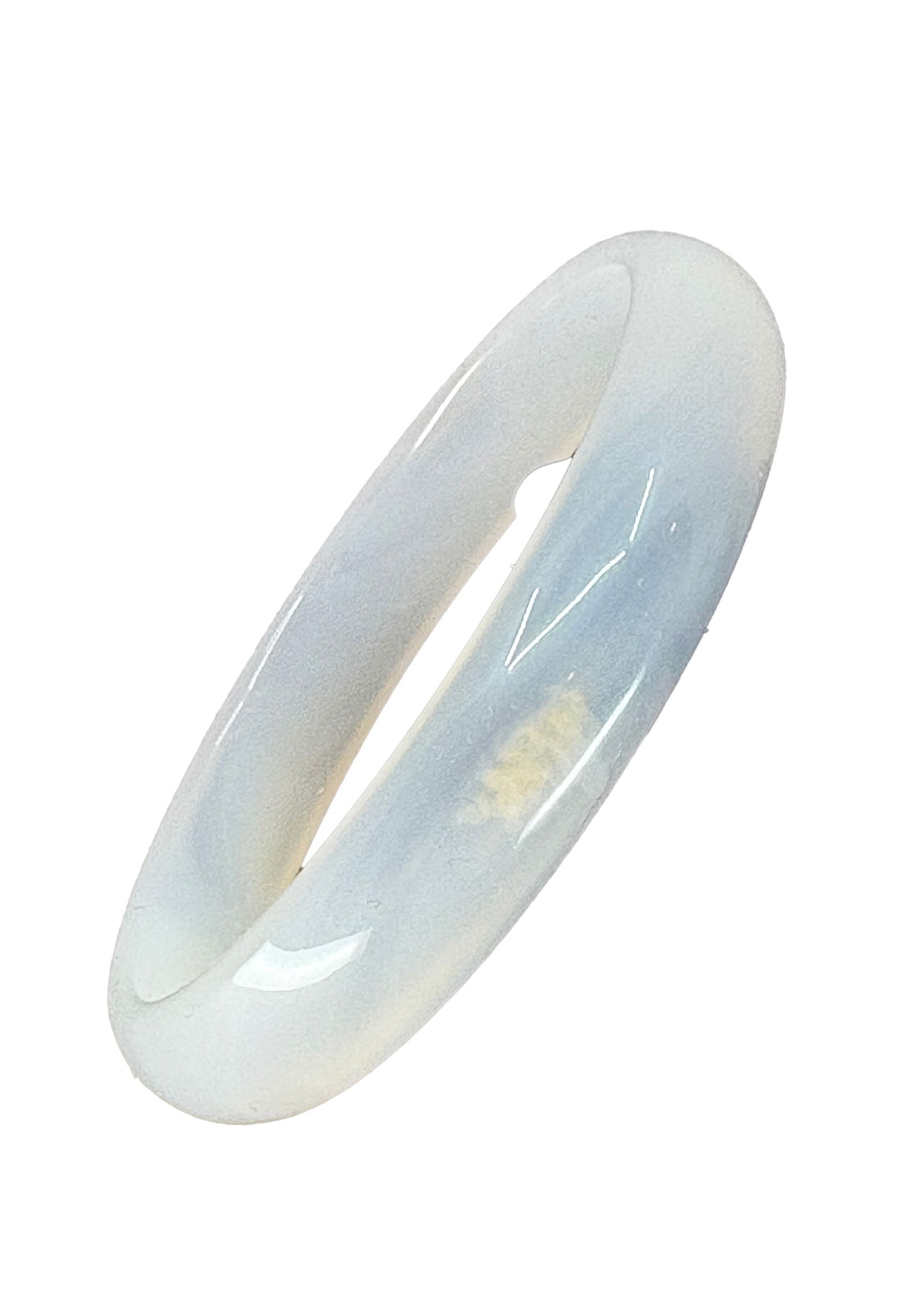 Inside Diameter 63mm Natural Agate Bracelet: Inside Diameter 63mm Natural Agate BraceletInside Diameter: 63 (mm) 2.48 (inches)Dimension: 74 x 13 (mm) 2.91 x 0.51 (inches)Weight: 0.07 lbs/ 32.99 g