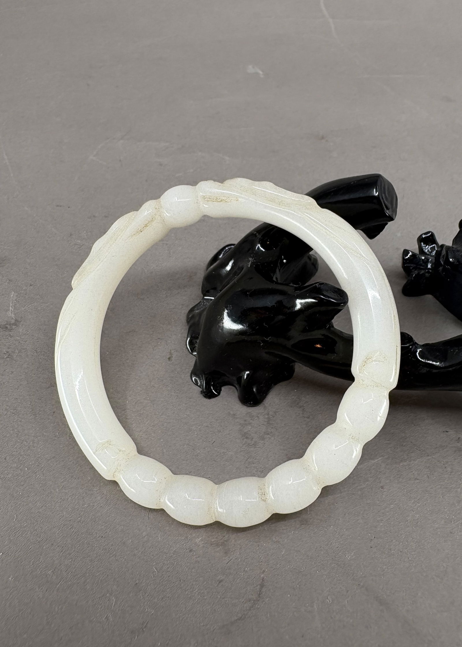 Inside Diameter 57mm Hetian Jade Bracelet: Inside Diameter 57mm Hetian Jade BraceletInside Diameter: 57 (mm) 2.24 (inches)Dimension: 76 x 10 (mm) 2.99 x 0.39 (inches)Weight: 0.08 lbs/ 34.81 g