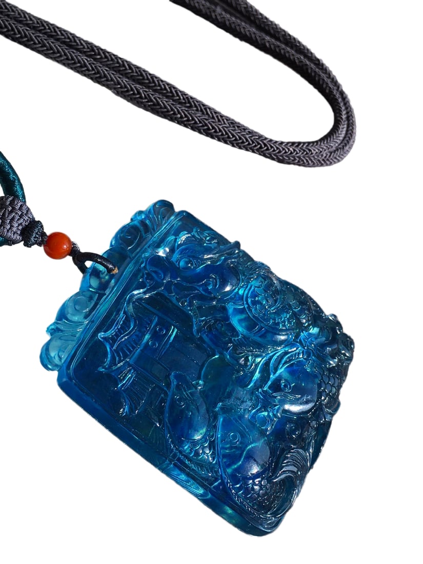 Aquamarine Hand-Carved Divine Beast Pendant w Fortune Dragon & w Hand Woven Necklace: Aquamarine Hand-Carved Divine Beast Pendant w Fortune Dragon & w Hand Woven NecklaceDimension: 57.5 x 49 x 11.6 (mm) 2.26 x 1.93 x 0.46 (inches)Weight: 0.13 lbs/ 61.5 g