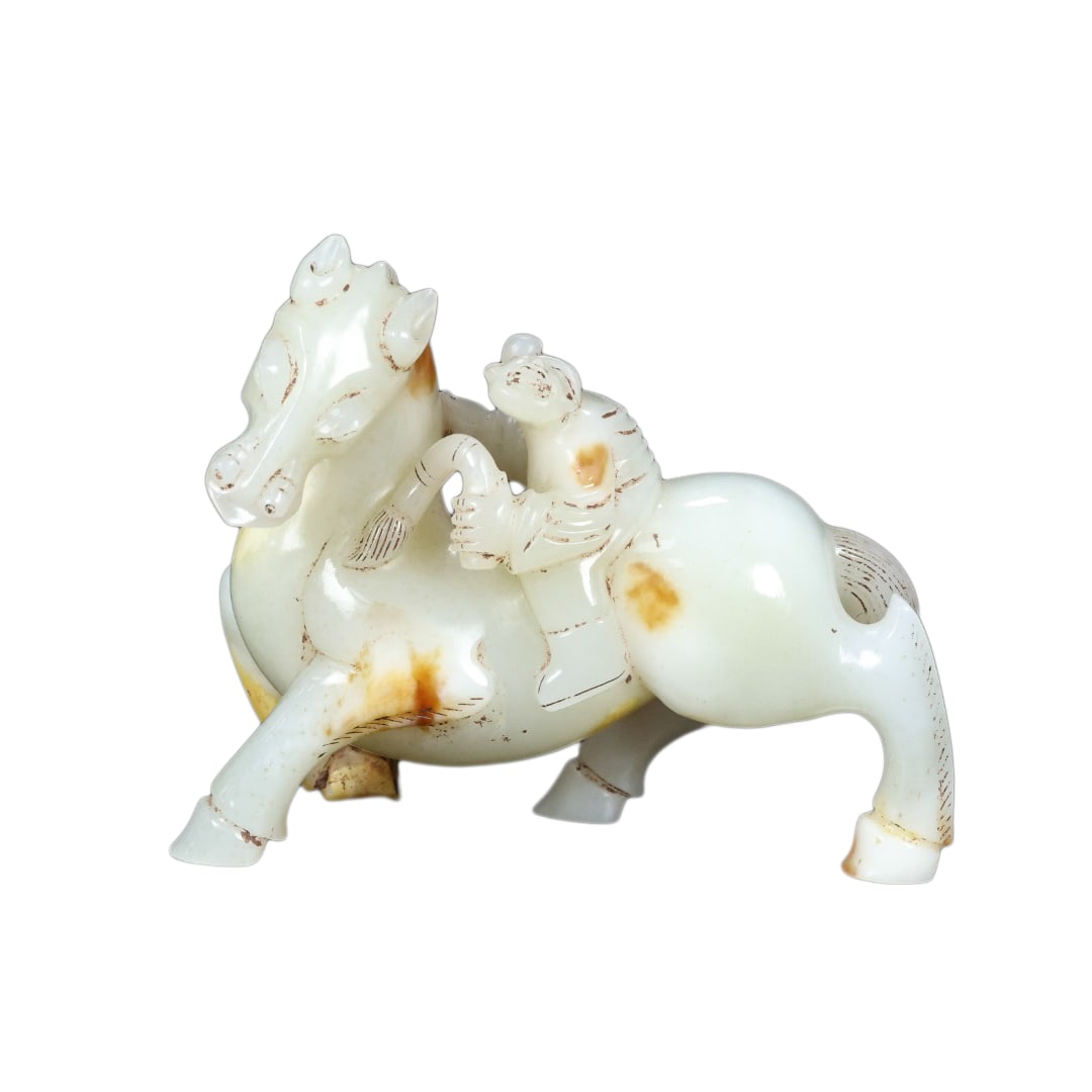 Vintage Hetian Jade Hand-Carved Horse & Figure Statue: Vintage Hetian Jade Hand-Carved Horse & Figure StatueDimension: 118 x 100 x 45 (mm) 4.64 x 3.94 x 1.77 (inches) Weight: 0.97 lbs/ 438.5 g
