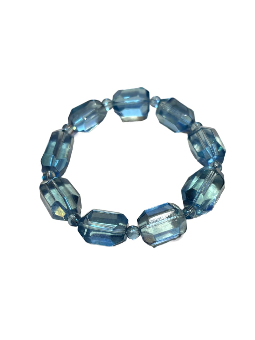 Hand Woven Aquamarine Beads Bracelet: Hand Woven Aquamarine Beads BraceletDimension: 16 x 12 (mm) 0.63 x 0.47 (inches) Weight: 0.08 lbs/ 37 g