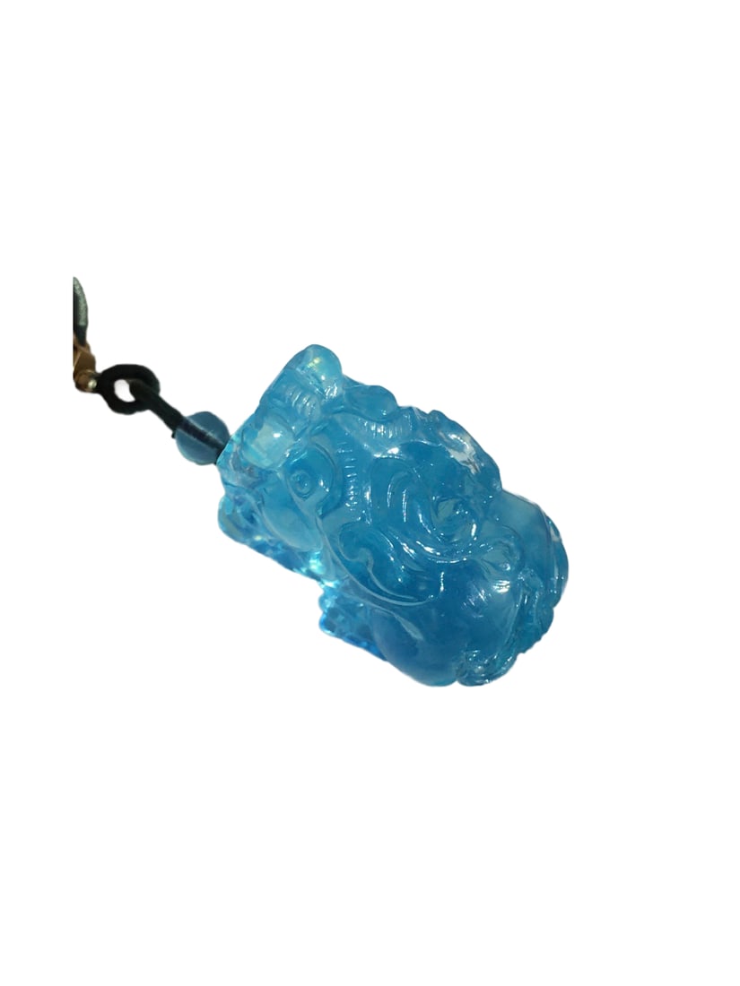 Aquamarine Hand-Carved Divine Beast Pendant w Fortune Pixiu: Aquamarine Hand-Carved Divine Beast Pendant w Fortune PixiuDimension: 34 x 18 x 16 (mm) 1.34 x 0.71 x 0.62 (inches)Weight: 0.04 lbs/ 17.8 g