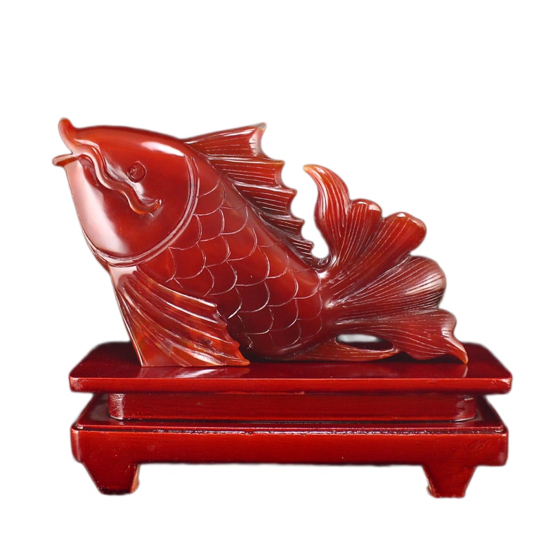 Red Agate Hand-Carved Statue w Carp: Red Agate Hand-Carved Statue w CarpDimension: 225 x 129 x 33 (mm) 8.86 x 5.08 x 1.30 (inches) Weight: 1.66 lbs/ 752.6 g