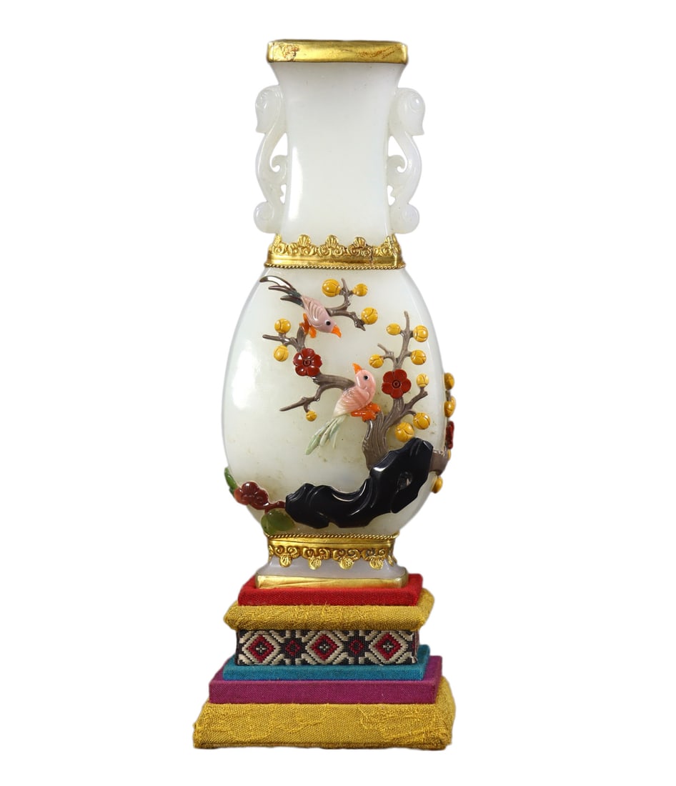 Inlaying Copper Edge Hetian Jade Vase w Plum Flower & Magpie: Inlaying Copper Edge Hetian Jade Vase w Plum Flower & MagpieDimension: 140 x 55 x 30 (mm) 5.51 x 2.16 x 1.18 (inches) Weight: 0.44 lbs/ 198 g