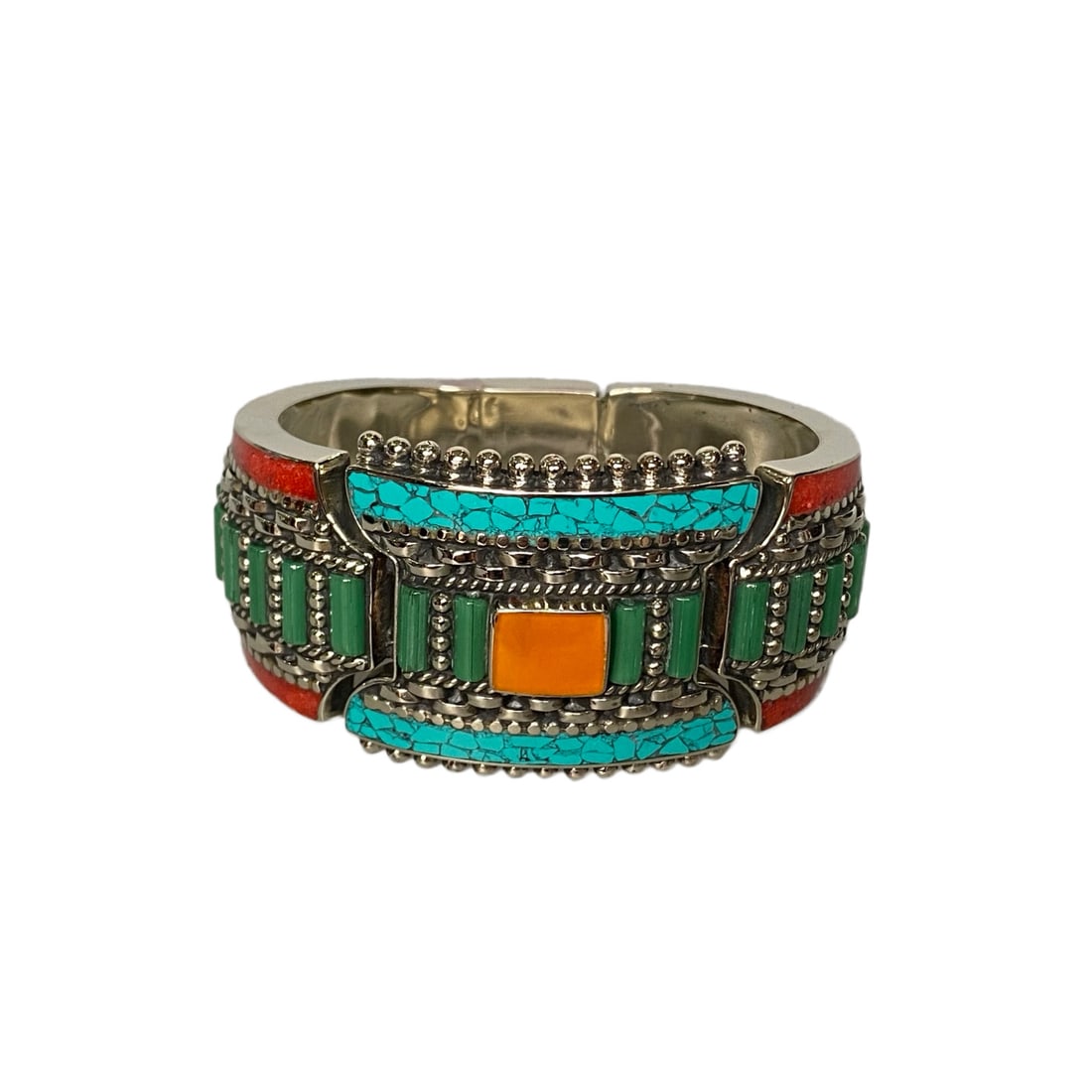 Vintage Silver Inlay Turquoise & Beeswax Bracelet: Vintage Silver Inlay Turquoise & Beeswax BraceletDimension: 80.8 x 70.8 (mm) 3.18 x 2.79 (inches) Weight: 0.33 lbs/ 148 g