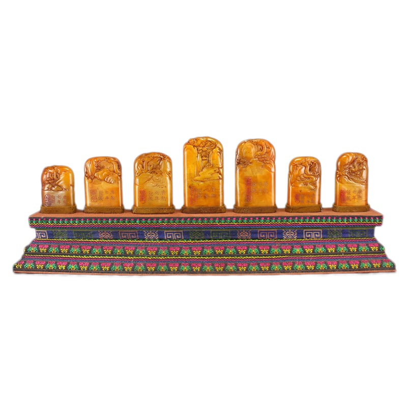 A Set 7 Vintage Tianhuang Shoushan Stone Hand-Carved Seal w Fortune Dragon: A Set 7 Vintage Tianhuang Shoushan Stone Hand-Carved Seal w Fortune DragonDimension: 82 x 46 x 12 (mm) 3.23 x 1.81 x 0.47 (inches)Weight (without base): 0.24 lbs/ 110 g The total weight does not inclu